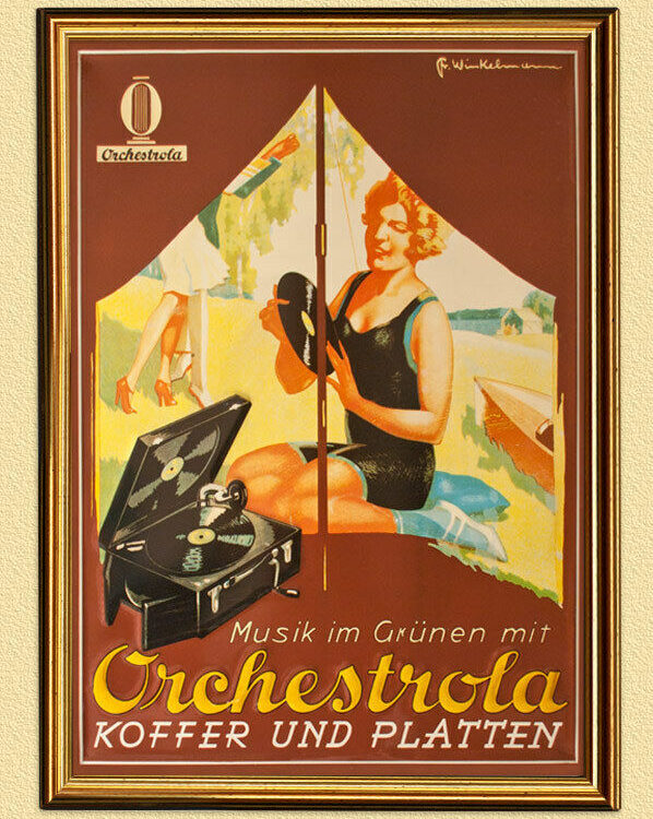 Portable gramophone. “Musik im Grünen mit Orchestrola”. Orchestrola 1933.